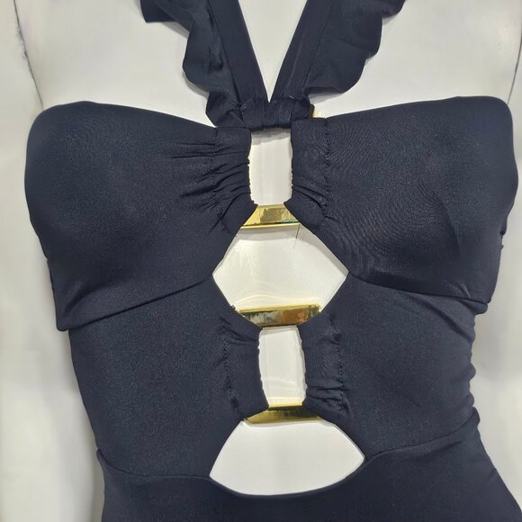 Soluna Buckle-up Convertible One-Piece Swimsuit - Picture 3 of 10